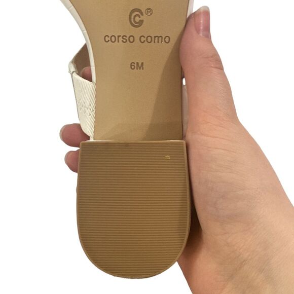 Corso Como CC Faeya croc embossed white square heel double strap sandal size 6 - Picture 11 of 11